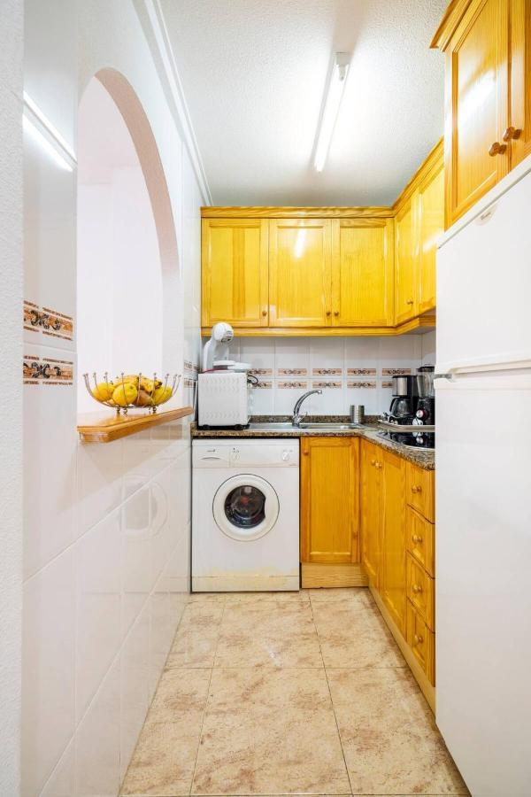 Apartamento Compartido - Solo El Dormitorio Es Privado Torrevieja Zewnętrze zdjęcie